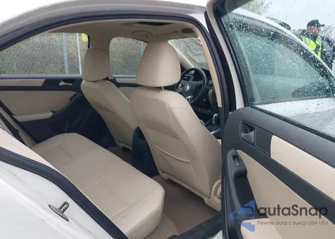 2012 Volkswagen Jetta 2.5L Se из США, поврежденный, VIN 3VWDP7AJXCM468779